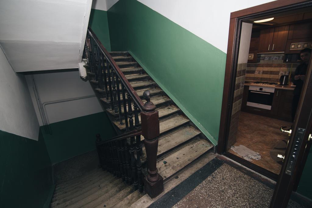 Apartment On Bernarda Meretyna Lviv Exterior foto